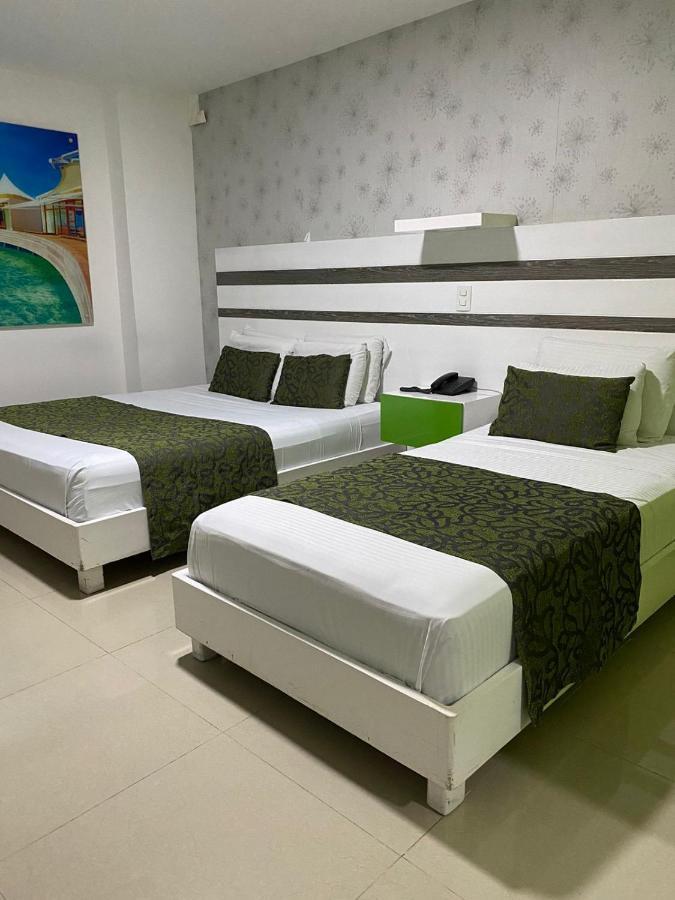 Hotel Genova Prado Баранкила Екстериор снимка