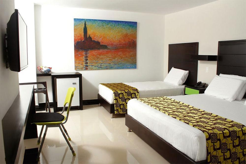 Hotel Genova Prado Баранкила Екстериор снимка