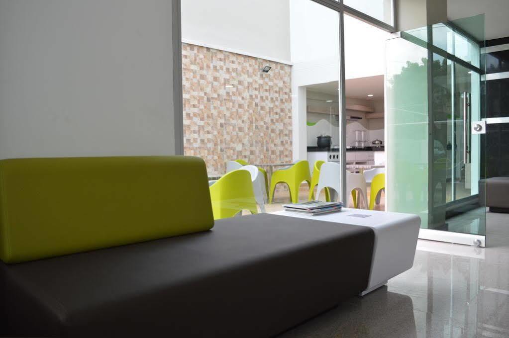 Hotel Genova Prado Баранкила Екстериор снимка
